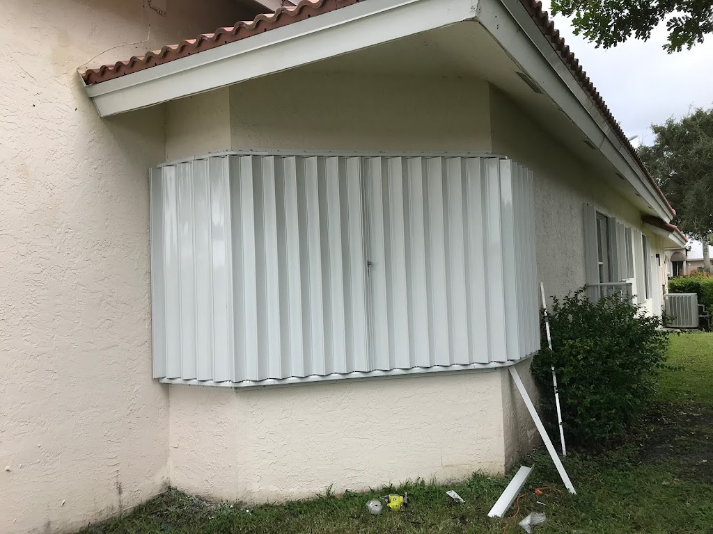 A1 Hurricane Shutters | 4319 Vineyard Cir, Weston, FL 33332, USA | Phone: (786) 486-6241