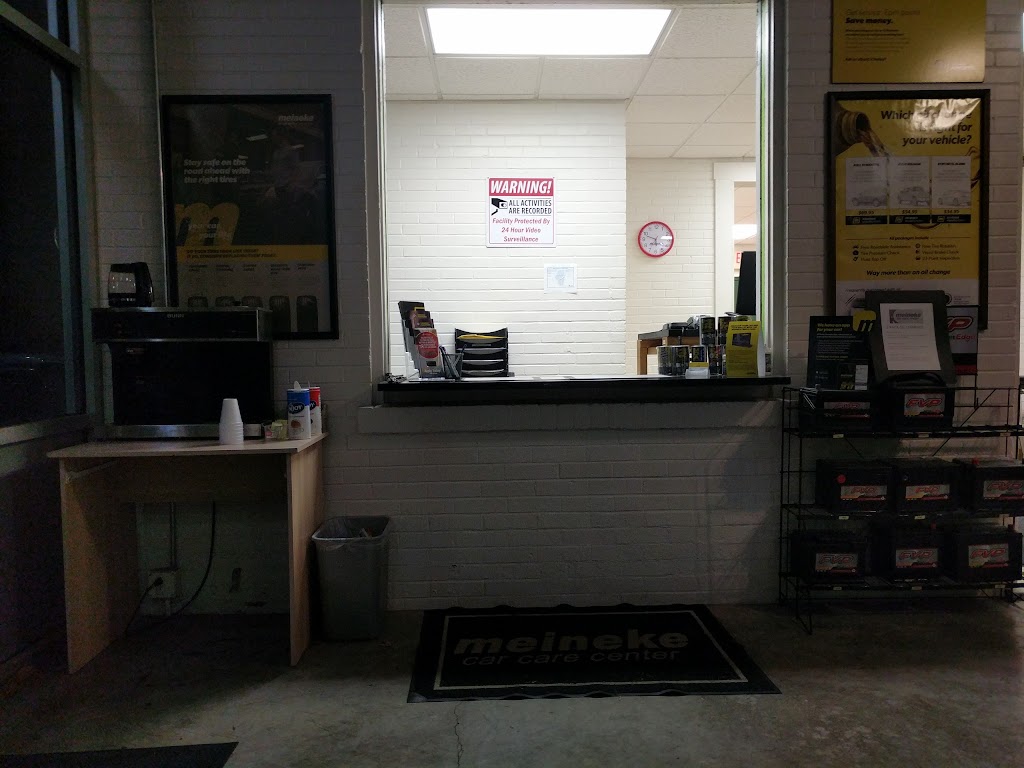 Meineke Car Care Center | 922 W Main St, Mascoutah, IL 62258, USA | Phone: (618) 566-6903