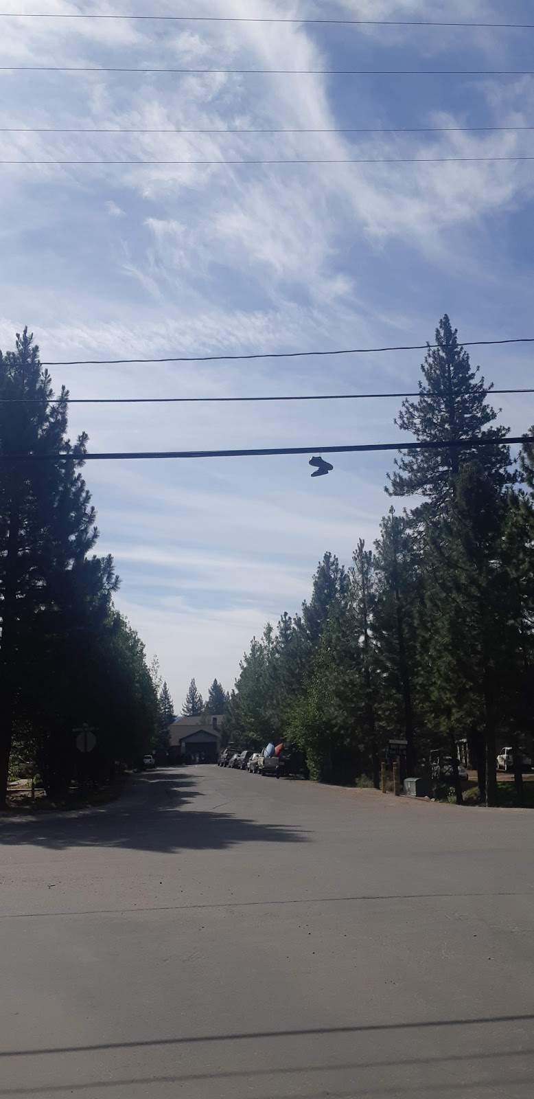 Sierra Village Apartments | 10081 Martis Valley Rd, Truckee, CA 96161, USA | Phone: (530) 550-1780