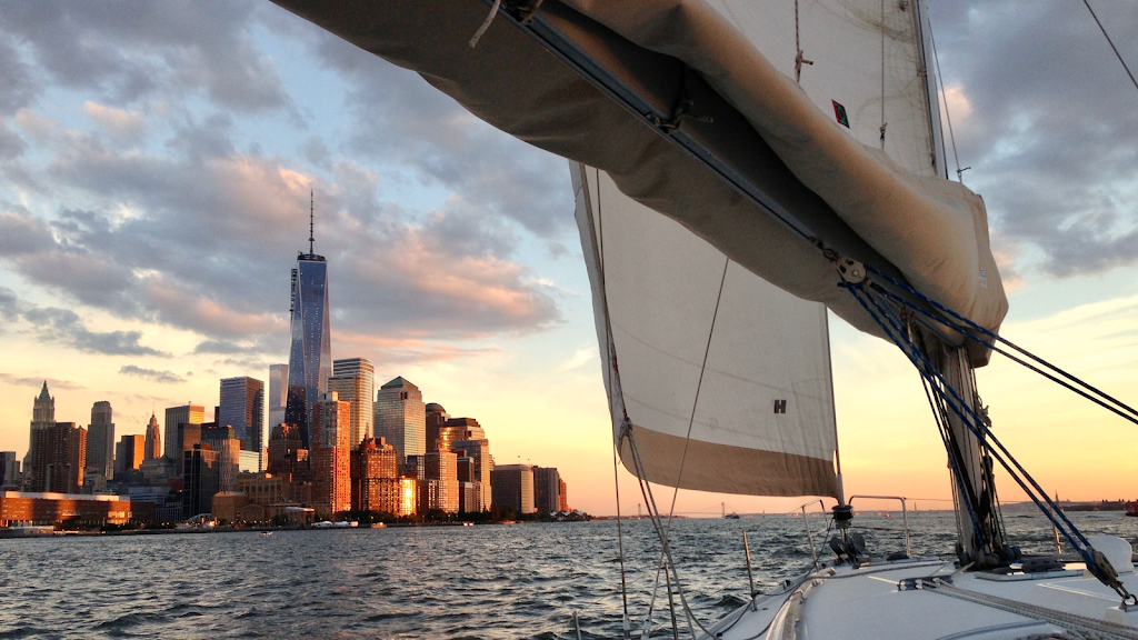 Atlantic Yachting - Tribeca | Pier 25, New York, NY 10013, USA | Phone: (212) 518-4604