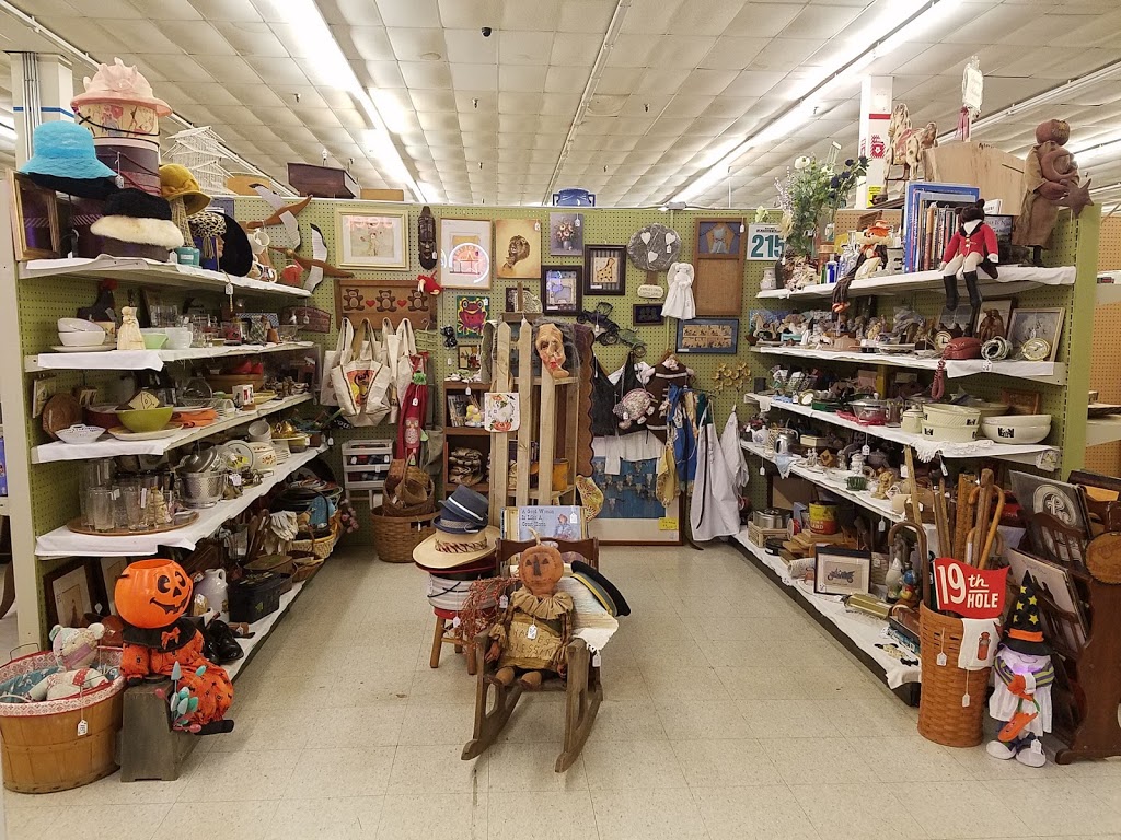 Maumee Antique Mall | 1552 S Reynolds Rd, Maumee, OH 43537, USA | Phone: (419) 893-2468