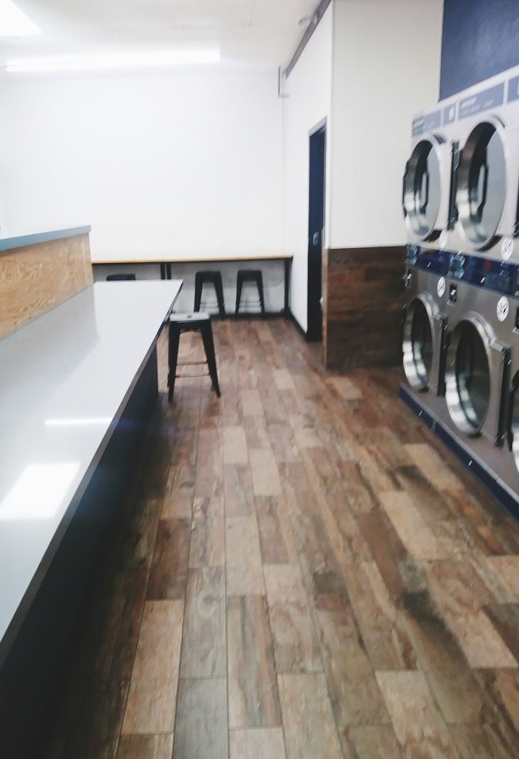 Launderland Coin Laundry | 8532 Long Beach Blvd D, South Gate, CA 90280 | Phone: (323) 583-1081