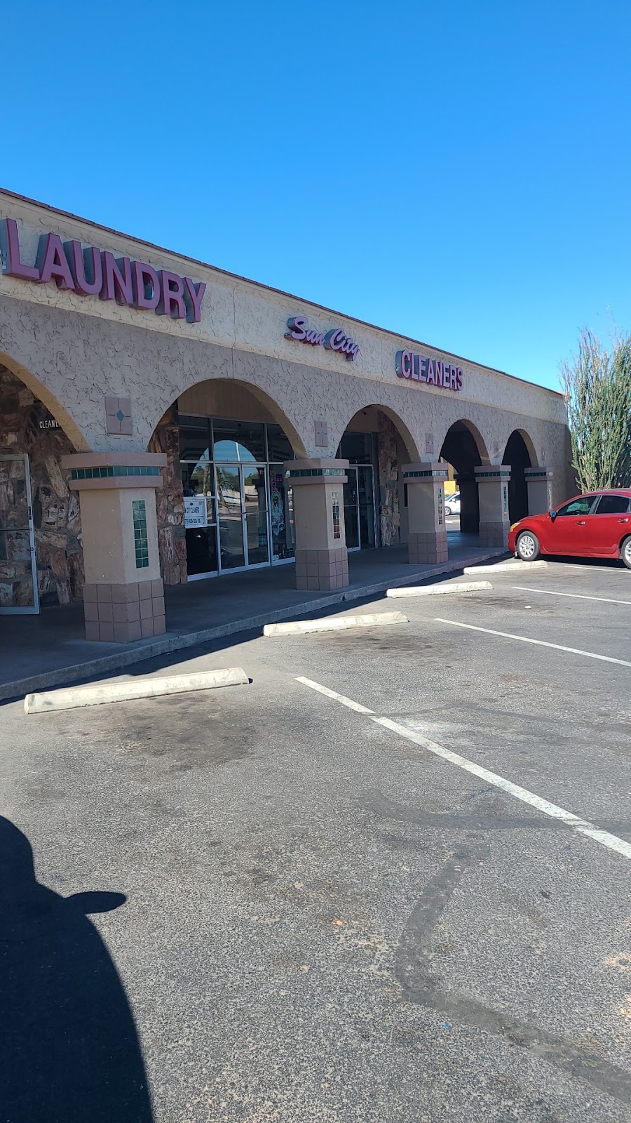 Sun City Dry Cleaners & Laundry | 13002 N 107th Ave, Sun City, AZ 85351, USA | Phone: (623) 972-4755