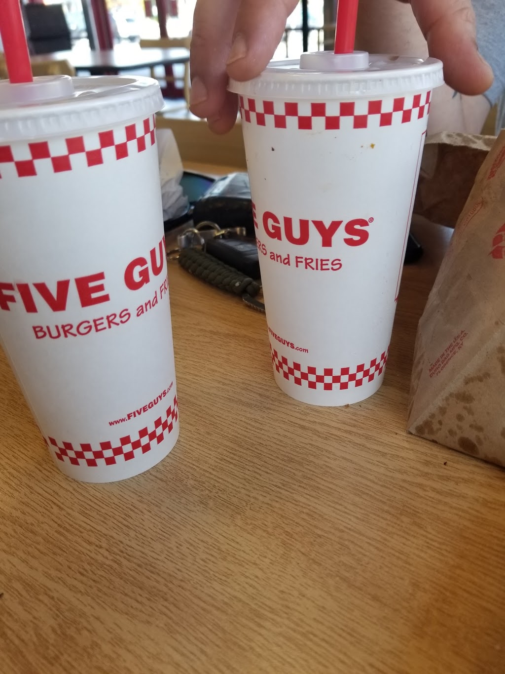 Five Guys | 2221 State St, New Albany, IN 47150, USA | Phone: (812) 944-9958