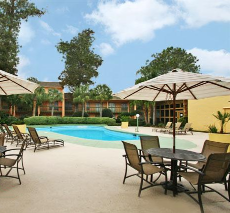 Forest Isle Apartments | 5000 Woodland Dr, New Orleans, LA 70131, USA | Phone: (504) 394-4400
