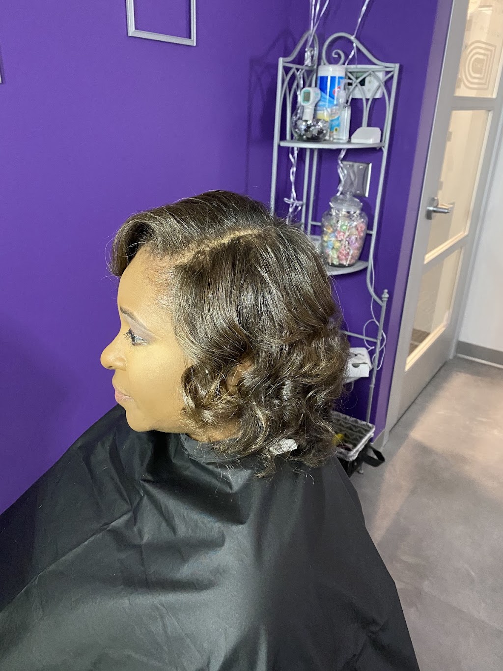 Shear Eminence Salon | 565 Cedar Rd Ste 16, Chesapeake, VA 23322, USA | Phone: (757) 572-4516