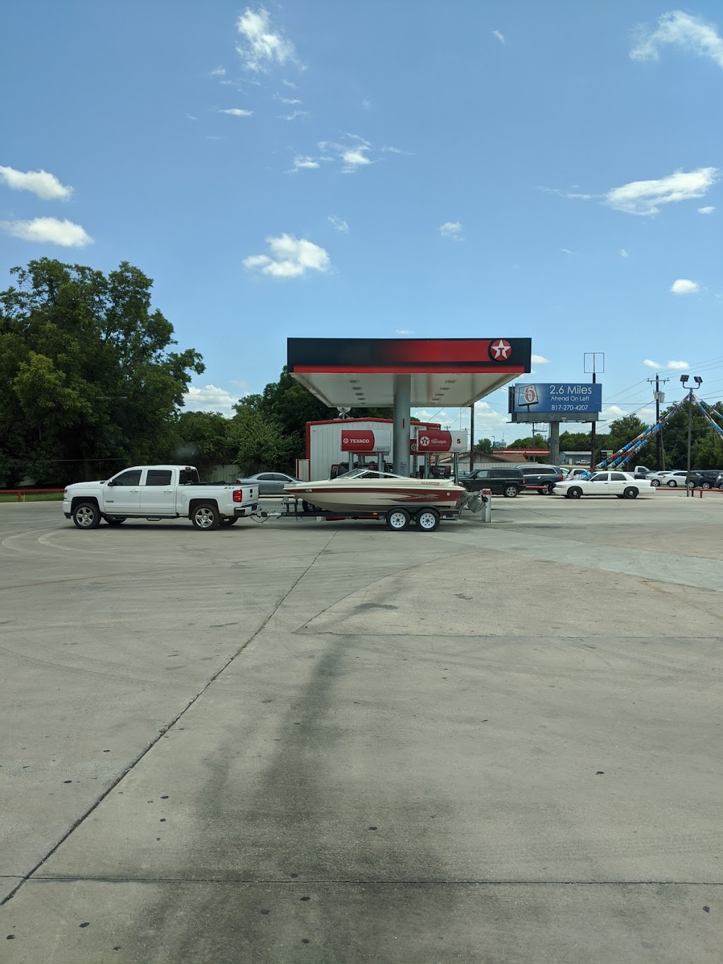 Texaco Azle | 100 E Main St, Azle, TX 76020 | Phone: (817) 406-4069