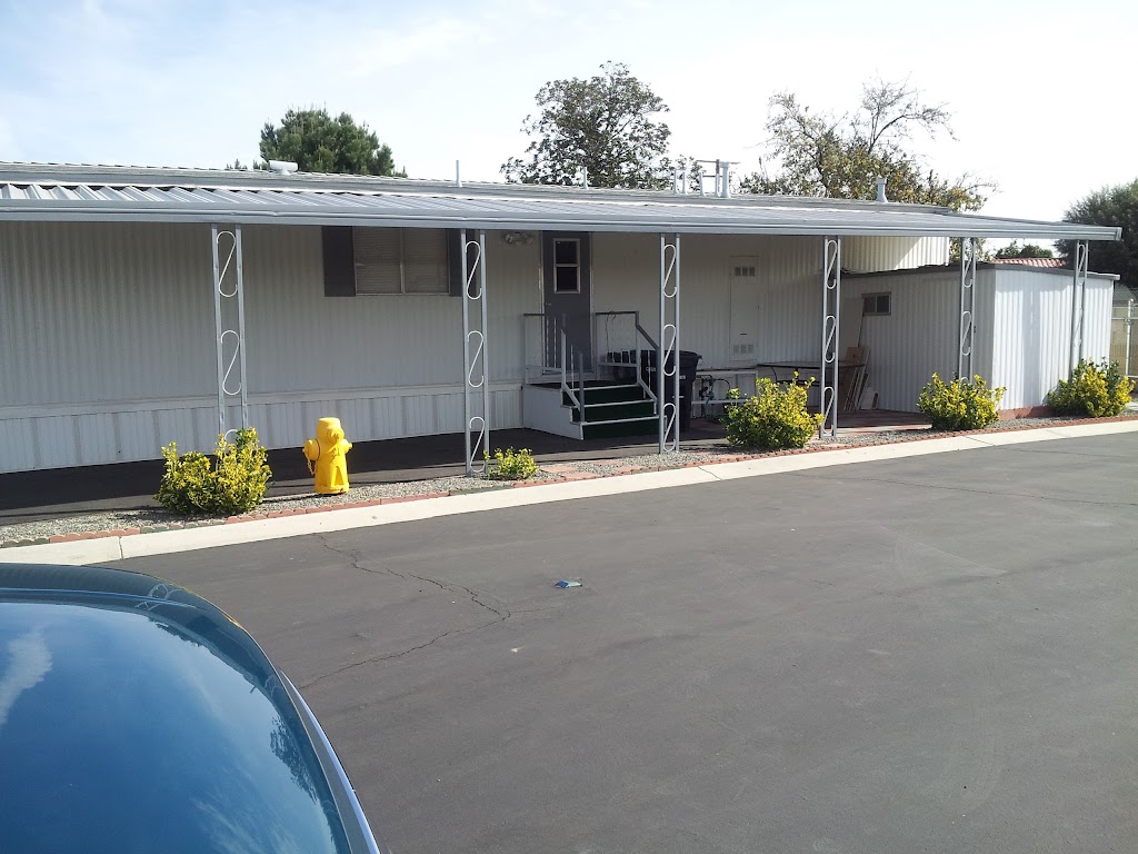 Golden Coach Manor | #47, 575 S Lyon Ave #, Hemet, CA 92543, USA | Phone: (951) 925-1210