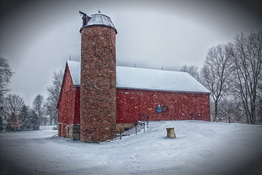 Historic Harmony Barn | Mercer Rd, Harmony, PA 16037, USA | Phone: (724) 452-7341