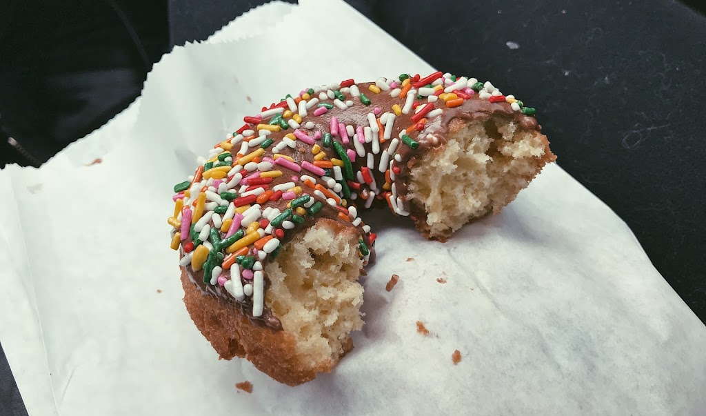 Westernco Donut | 251 Sunset Blvd N, Renton, WA 98057, USA | Phone: (425) 271-3075