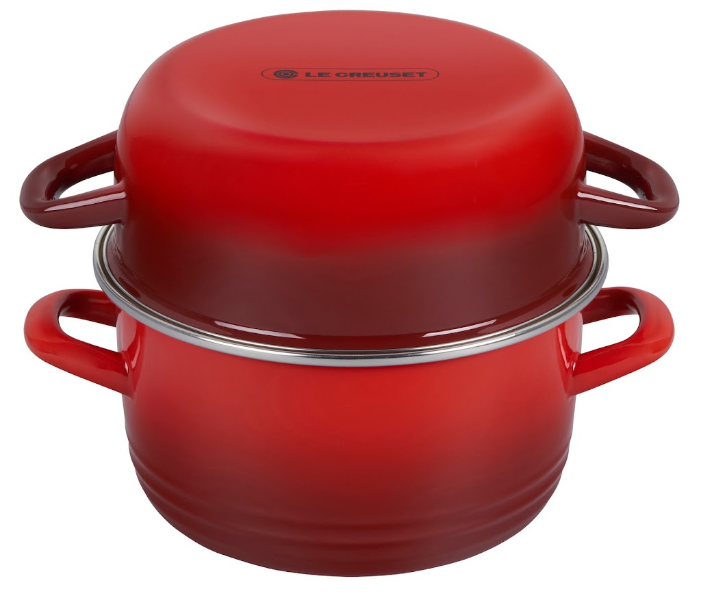 Le Creuset Outlet Store | 1600 Premium Outlets Blvd Ste 808, Norfolk, VA 23502, USA | Phone: (757) 606-2693