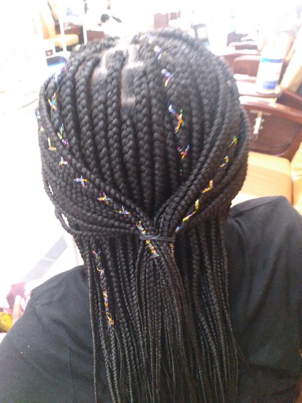 La Reine African Hair Braiding | 102 S First Ave Suite #4, Knightdale, NC 27545, USA | Phone: (919) 373-8464