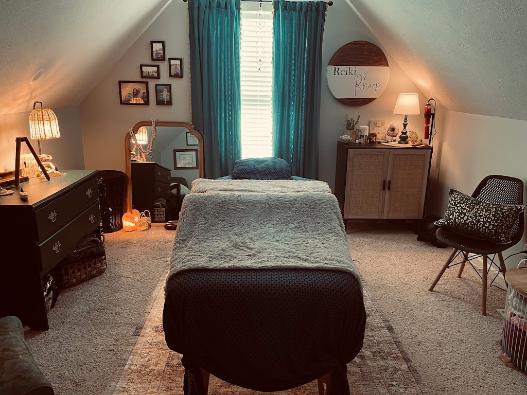 Reiki Rhaes | S 164th St, Omaha, NE 68136, USA | Phone: (402) 957-1808