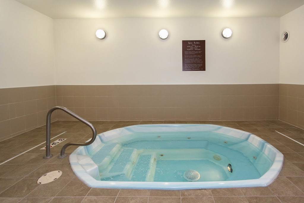 Comfort Suites University | 4231 Industrial Ave, Lincoln, NE 68504 | Phone: (402) 476-8080