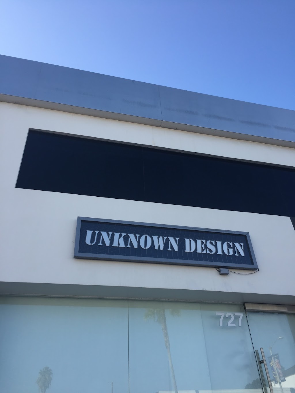 UNKNOWN DESIGN | 727 N La Brea Ave, Los Angeles, CA 90038, USA | Phone: (310) 409-9043