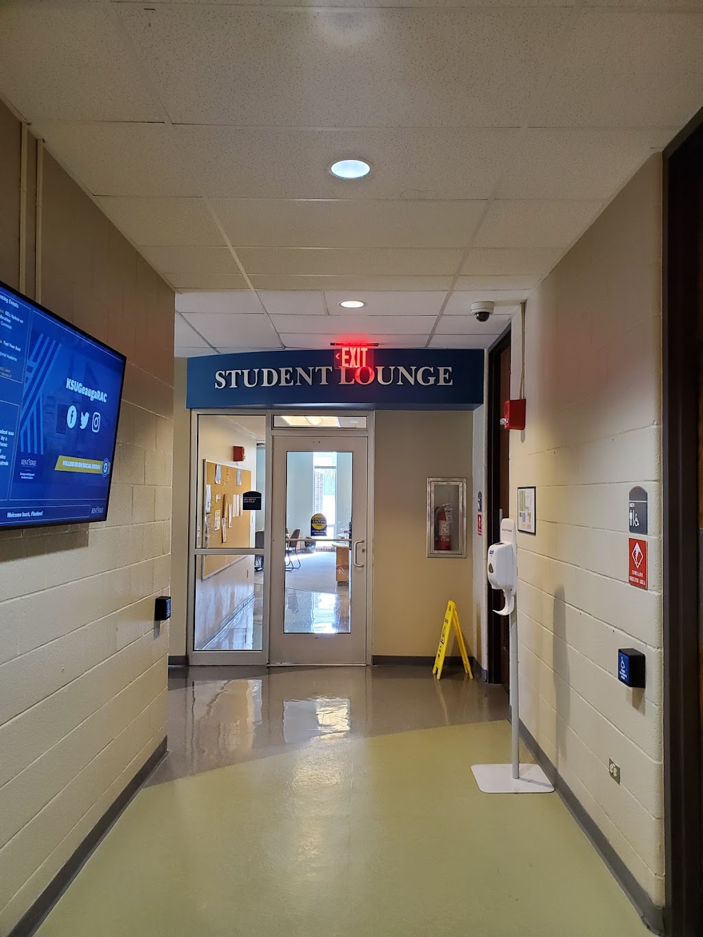 Kent State University Geauga Campus | 14111 Claridon Troy Rd, Burton, OH 44021, USA | Phone: (440) 834-4187