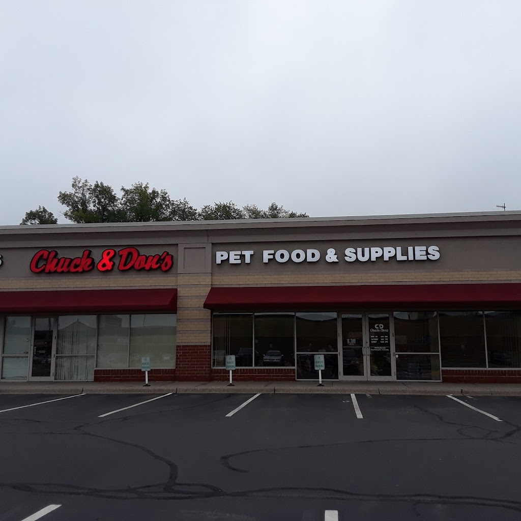 Chuck & Dons Pet Food & Supplies | 2114 Ford Pkwy, St Paul, MN 55116, USA | Phone: (651) 699-5225