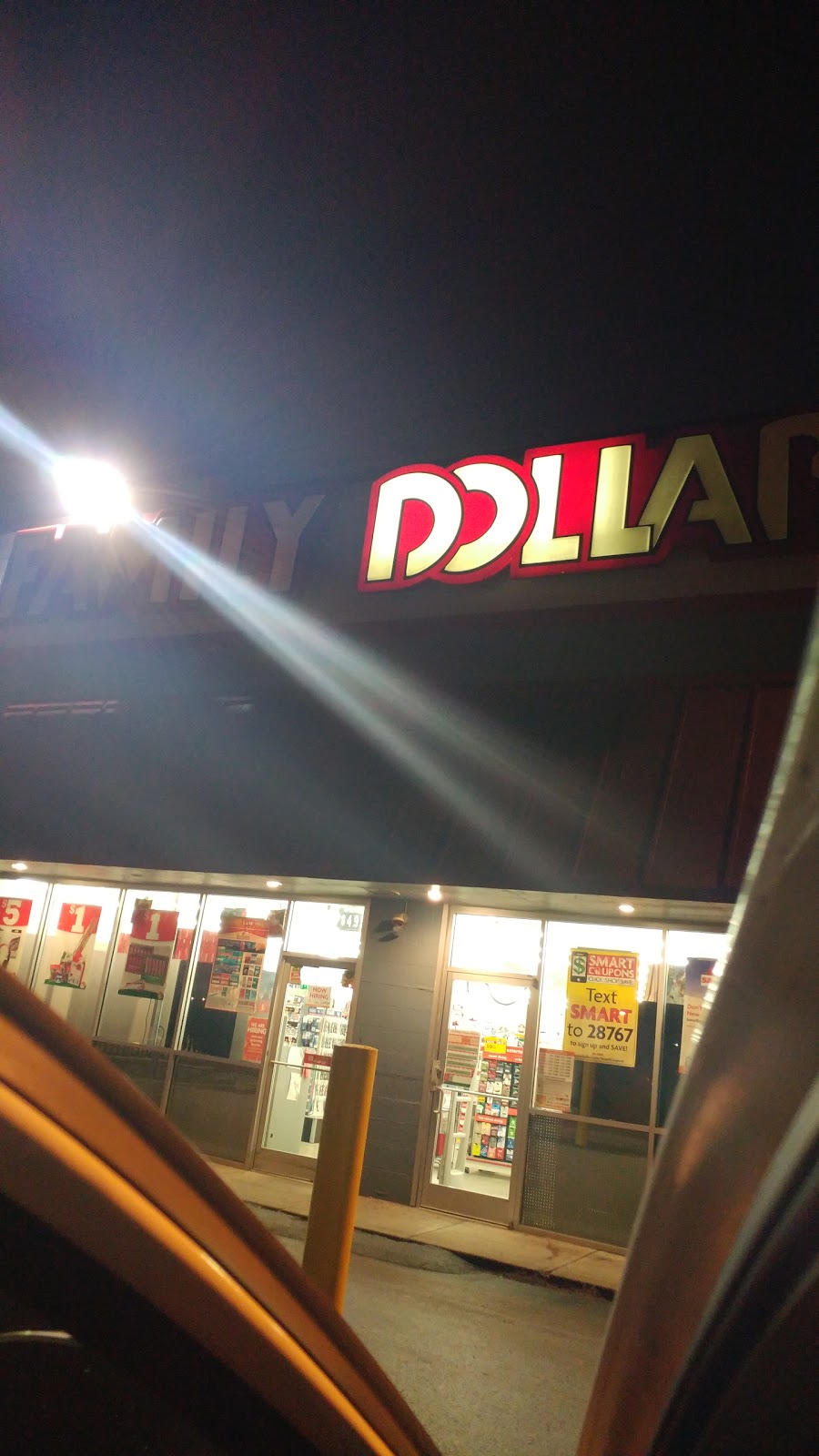 Family Dollar | 32 E 32nd St, Covington, KY 41015, USA | Phone: (859) 486-2682