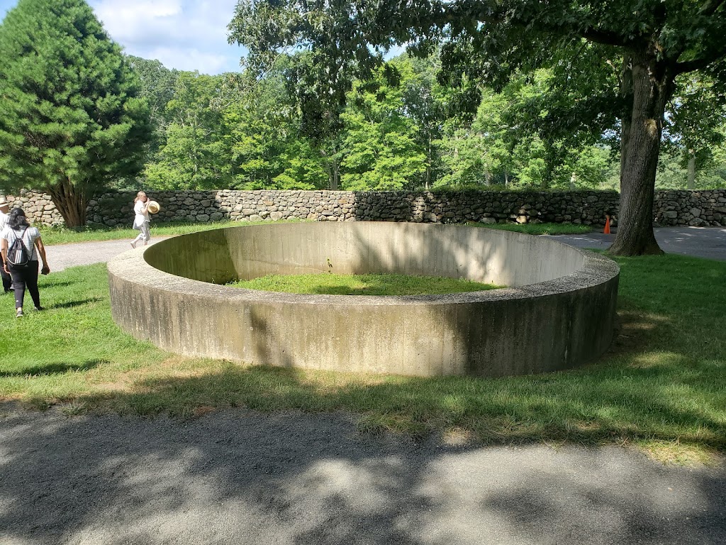 The Glass House, National Trust for Historic Preservation | 199 Elm St, New Canaan, CT 06840, USA | Phone: (203) 594-9884