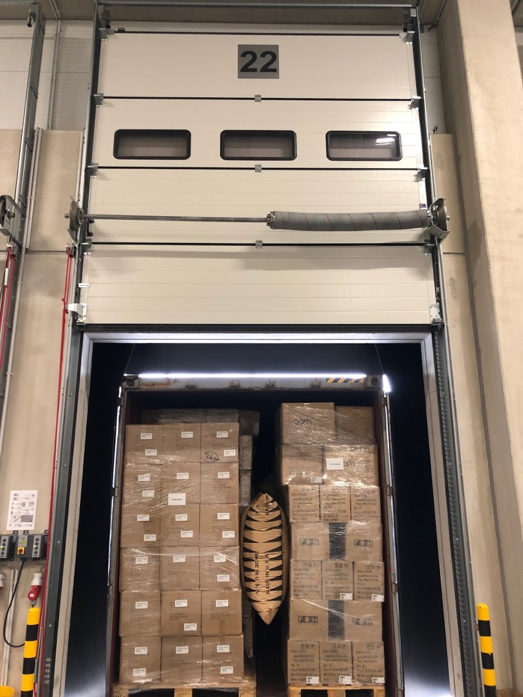 FOH Distribution Center | 3151 NW 125th St, Miami, FL 33167, USA | Phone: (305) 403-7456