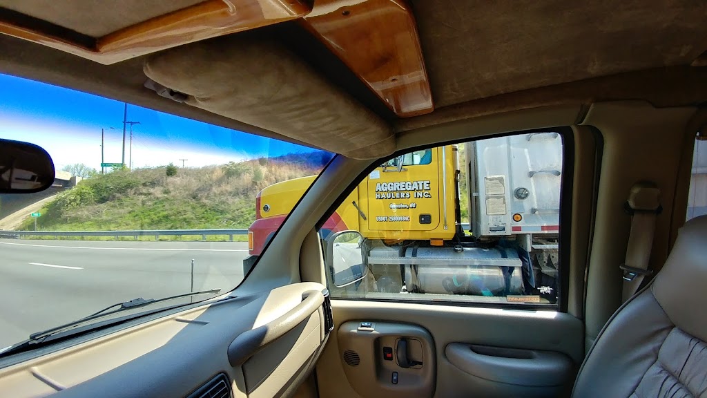 Aggregate Haulers Inc | North Carolina 27409, USA | Phone: (336) 855-3337