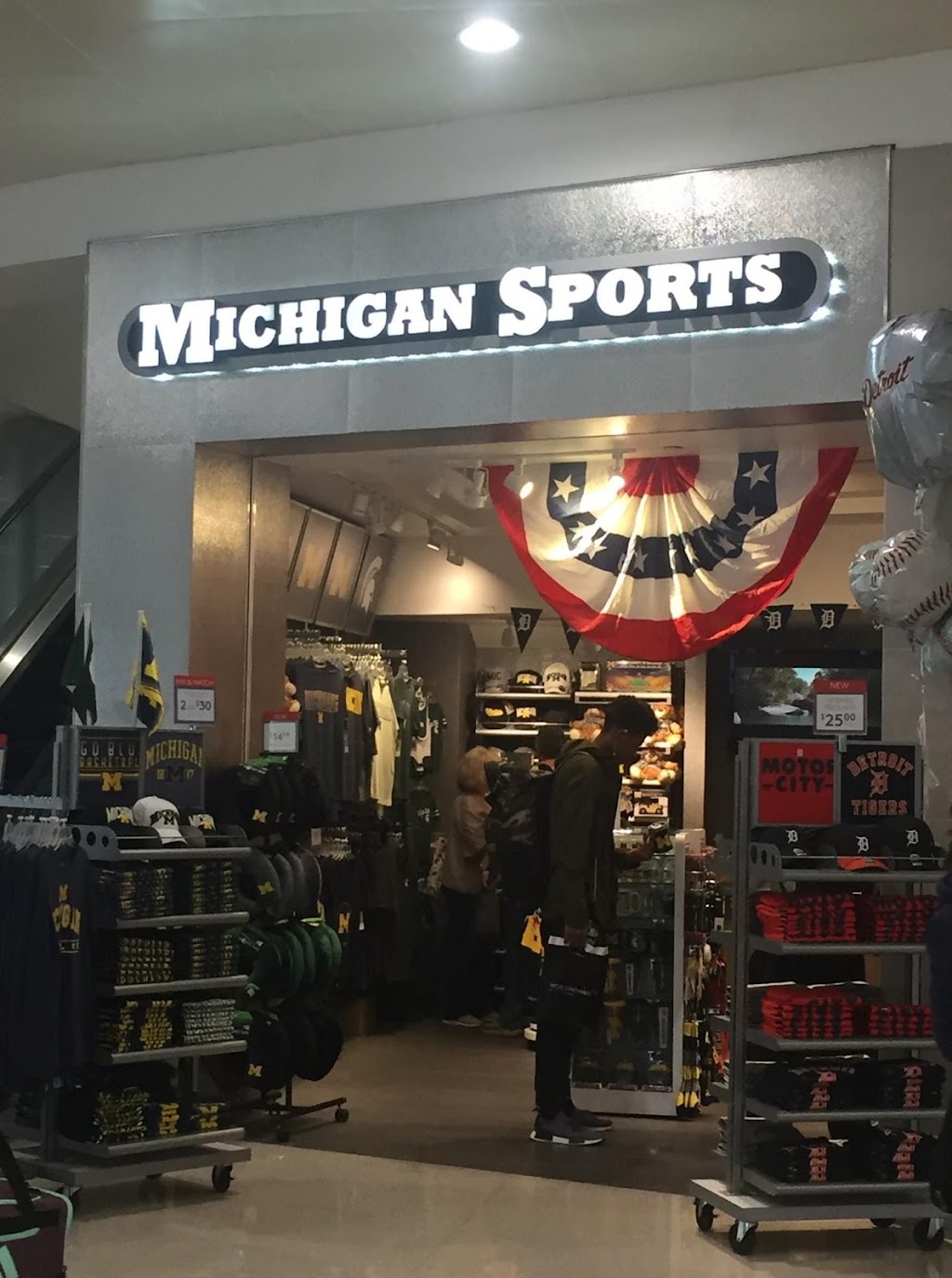 Michigan Sports | McNamara Terminal, Central Link Area, Worldgateway Pl, Detroit, MI 48242, USA | Phone: (734) 942-8412