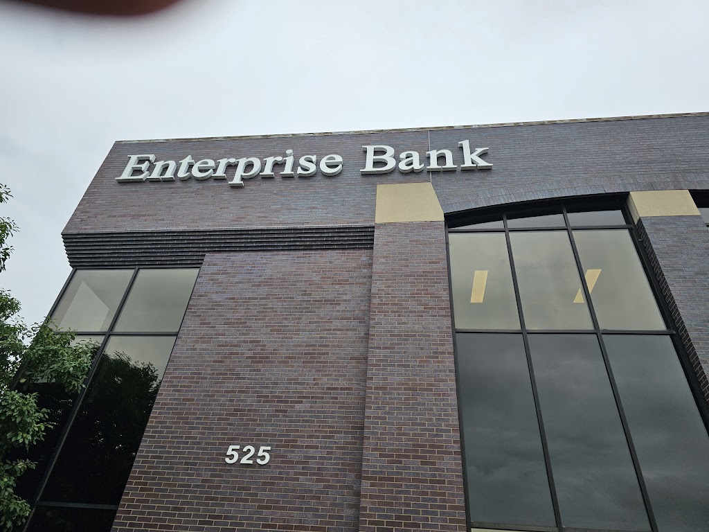 Enterprise Bank | 12800 W Center Rd, Omaha, NE 68144, USA | Phone: (402) 330-0200
