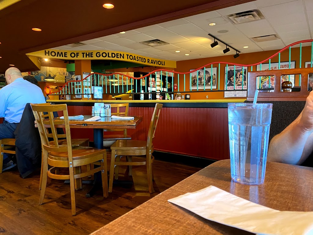 The Pasta House Company | 4095 Veterans Memorial Pkwy, St Peters, MO 63376, USA | Phone: (636) 441-4366