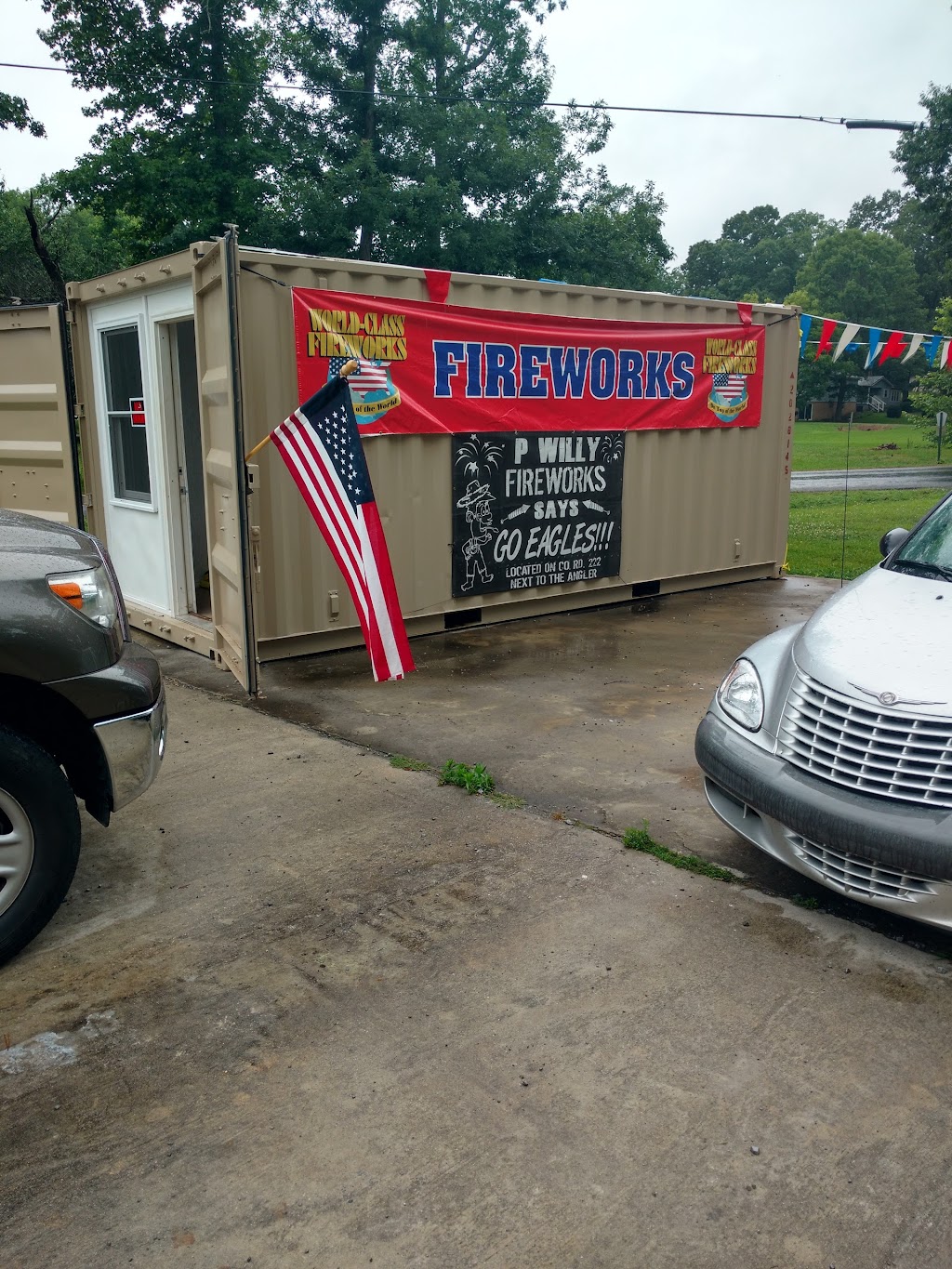 P Willy FIREWORKS #4 | 28000 County Rd 222, Bremen, AL 35033, USA | Phone: (256) 339-1525