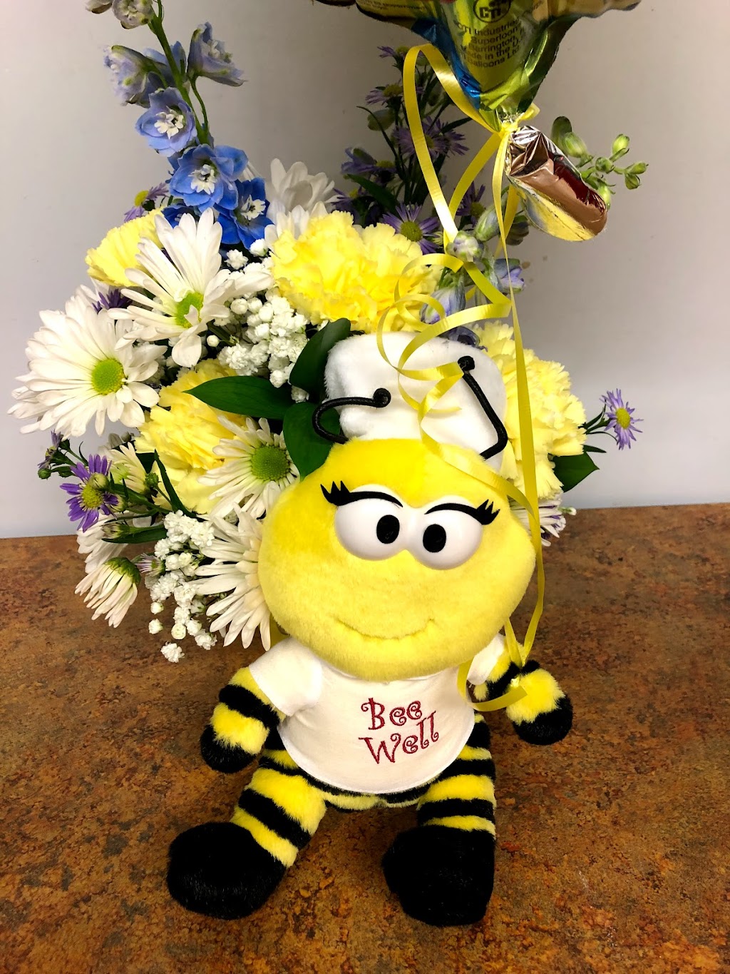 Spring Bouquet Flowers & Gifts | 14547 Kaiser Rd #9735, Marysville, OH 43040, USA | Phone: (937) 642-7779
