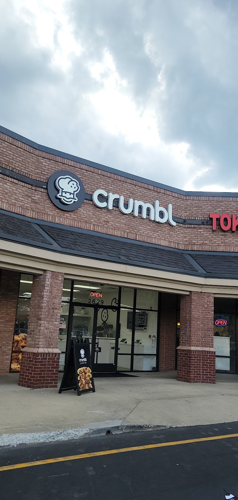 Crumbl Cookies - Lawndale | 2629 Lawndale Dr, Greensboro, NC 27408, USA | Phone: (336) 298-2728