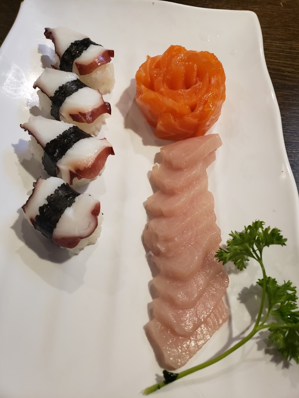 Tokyo Sushi | 9750 Schreiber Terrace, Brooklyn Park, MN 55445, USA | Phone: (763) 703-4933