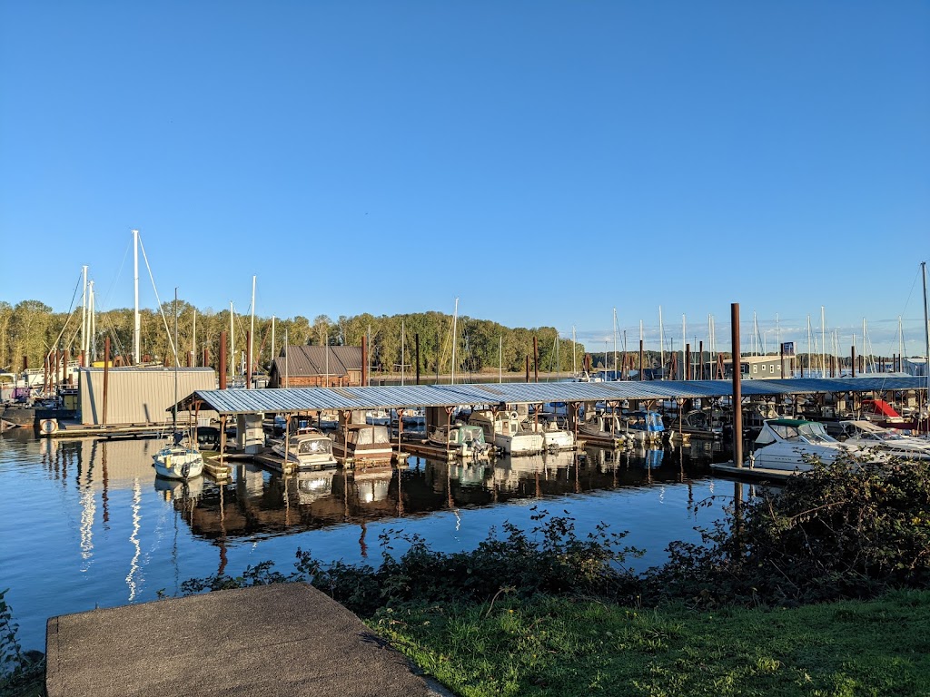 Grey Cliffs Waterfront Park | River St, St Helens, OR 97051, USA | Phone: (503) 397-6272