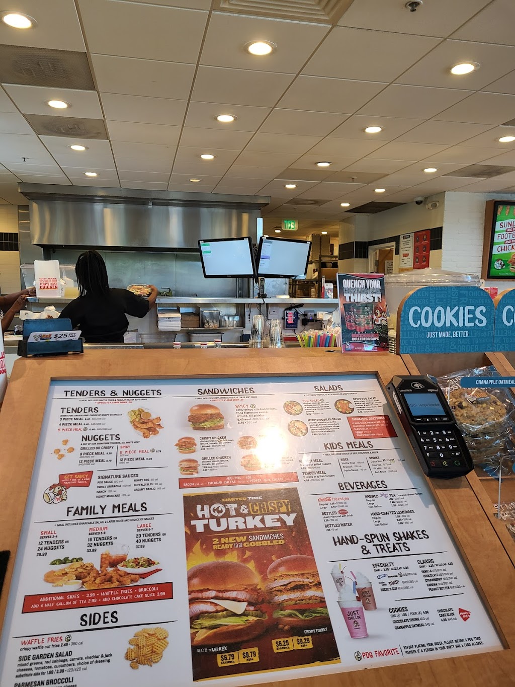 PDQ Brandon | 134 S Gornto Lake Rd, Brandon, FL 33511 | Phone: (813) 864-8519