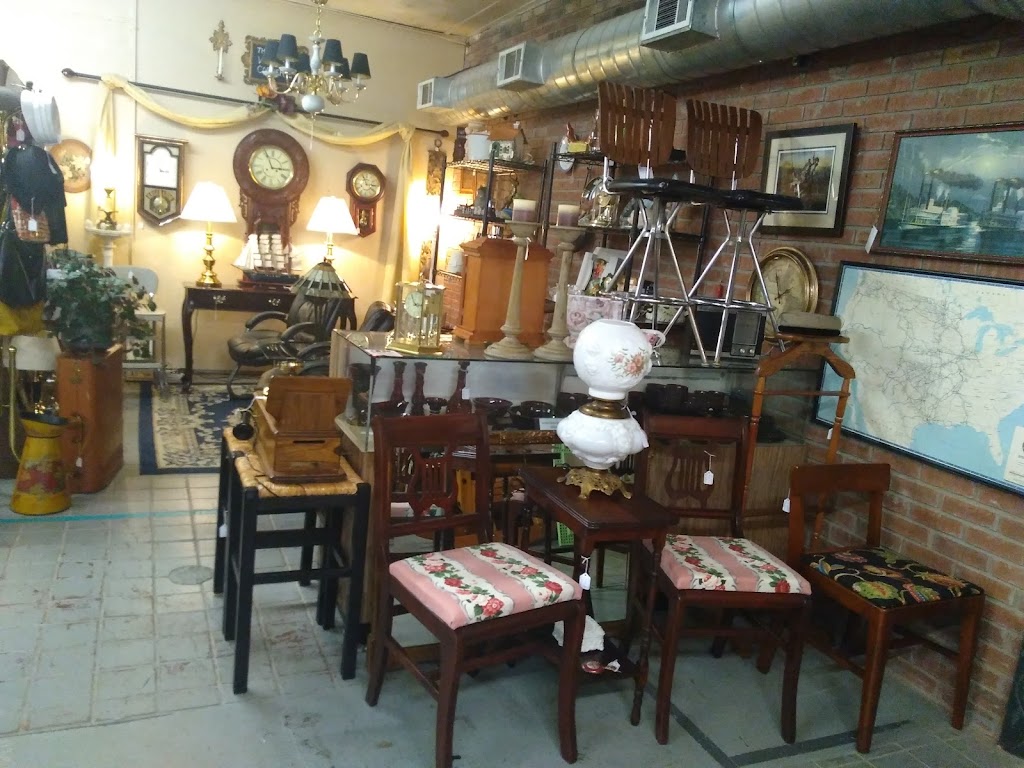 Southaven Antiques And Gifts | 310 Stateline Rd W, Southaven, MS 38671, USA | Phone: (662) 393-2646