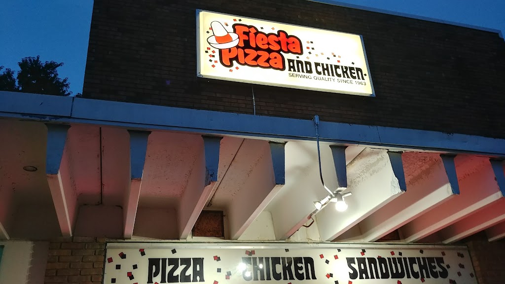 Fiesta Pizza & Chicken | 1939 Bailey Rd, Cuyahoga Falls, OH 44221, USA | Phone: (330) 929-2004