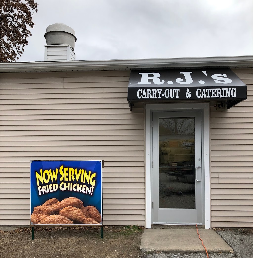 R.J.’s Carryout & Catering | 5 N Delmar Ave, Hartford, IL 62048, USA | Phone: (618) 216-3644