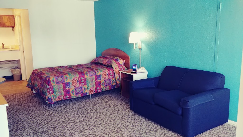 InTown Suites Extended Stay Select Orlando FL - Lee Rd | 736 Lee Rd, Orlando, FL 32810, USA | Phone: (407) 645-1519
