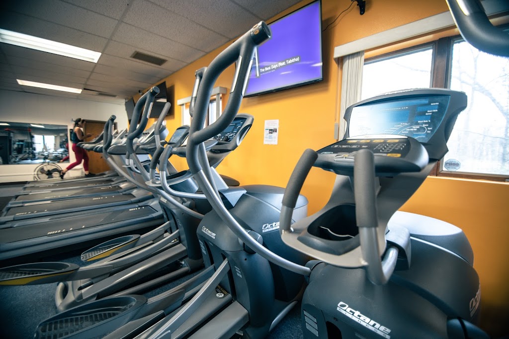Sunshine Community Fitness Center of Amery | 571 WI-46, Amery, WI 54001, USA | Phone: (888) 722-1968