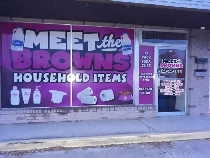 Meet the Browns Household items LLC | 609 S 14th St, Leesburg, FL 34748, USA | Phone: (561) 667-3163