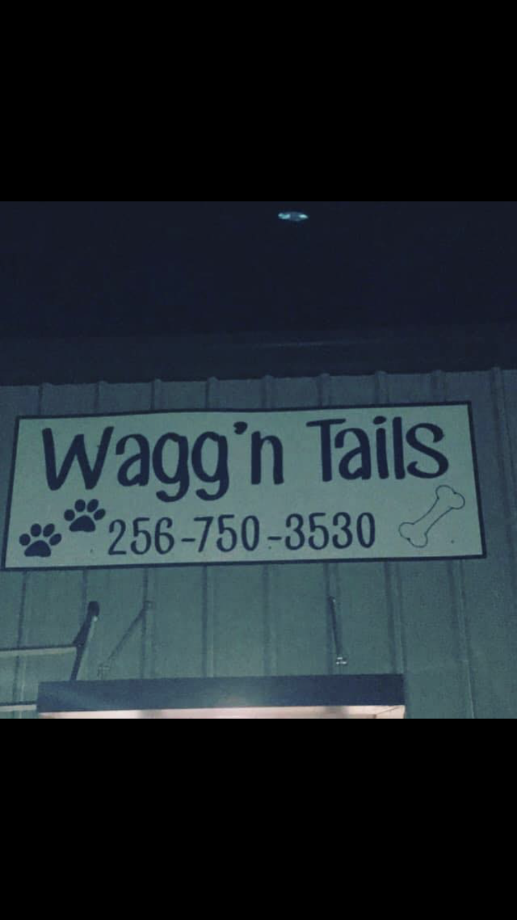 Wagg’n Tails | S Street, 6068 AL-63 Suite 1, Alexander City, AL 35010, USA | Phone: (256) 750-3530