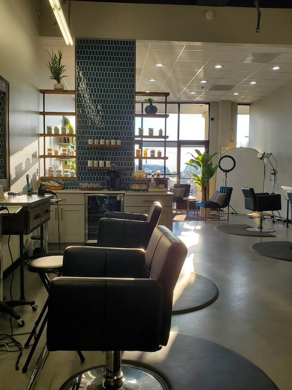 Salt and Waves Salon | 3550 Lakeline Blvd #175, Leander, TX 78641, USA | Phone: (512) 528-5665