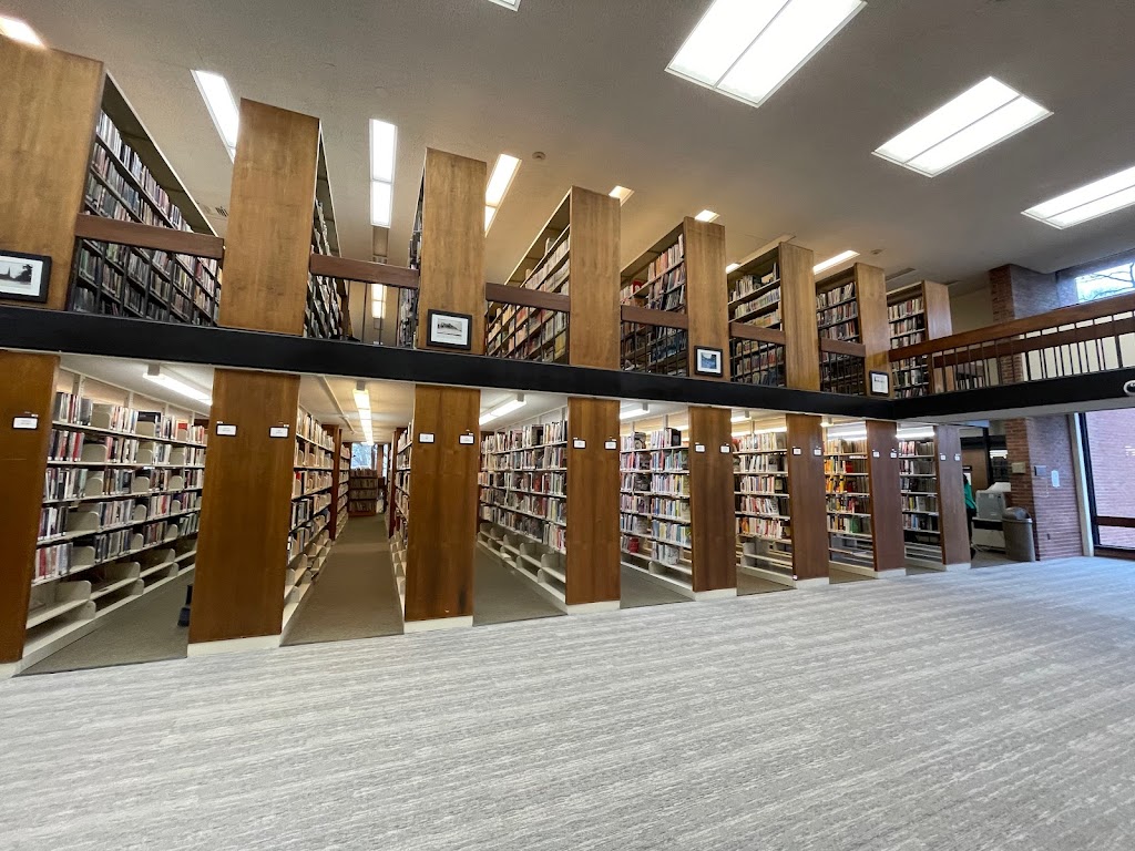 Garden City Public Library | 60 7th St, Garden City, NY 11530, USA | Phone: (516) 742-8405