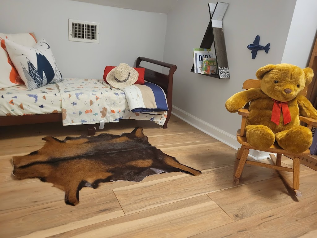 Hygge Creek Cottage | 211 Shelbyville Rd, Taylorsville, KY 40071, USA | Phone: (843) 697-9552