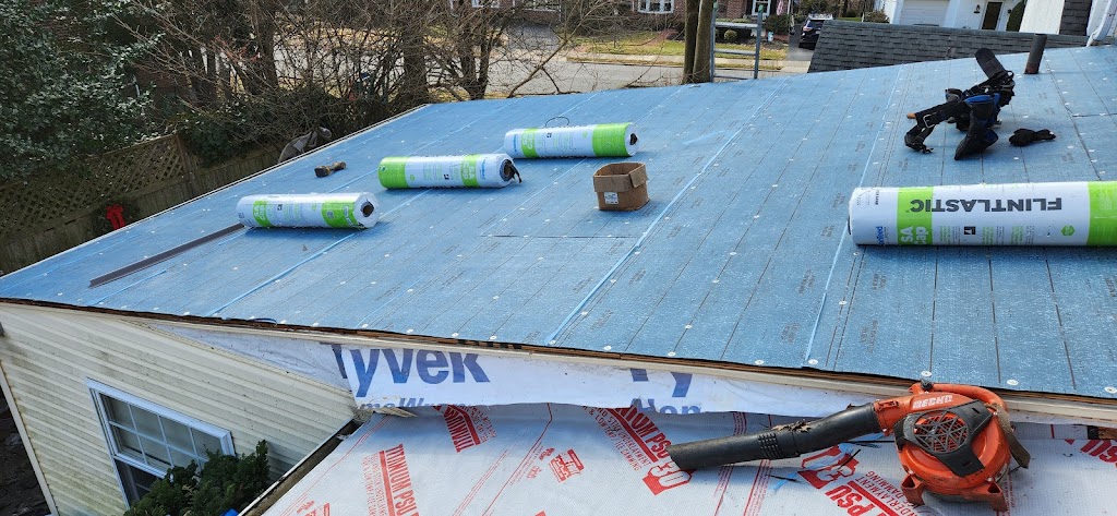 Denis Contractors roofing, siding, gutters | 1301 Greenwood Ave, Trenton, NJ 08609, USA | Phone: (609) 372-6350