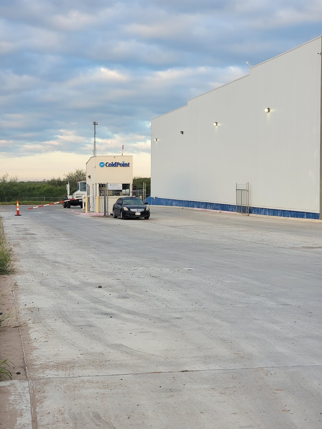 JOA Cold Point | 416 Colombia Rd, Laredo, TX 78045, USA | Phone: (956) 378-4377