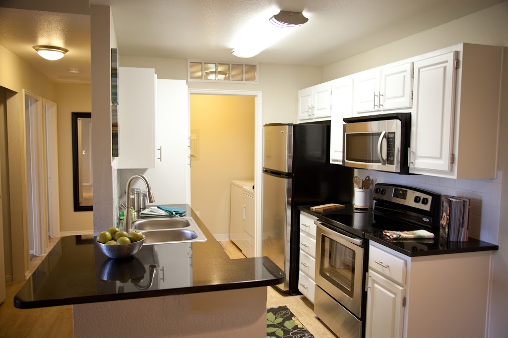 Lumina Apartments | 2700 Powell Blvd, Gresham, OR 97030, USA | Phone: (503) 738-1688