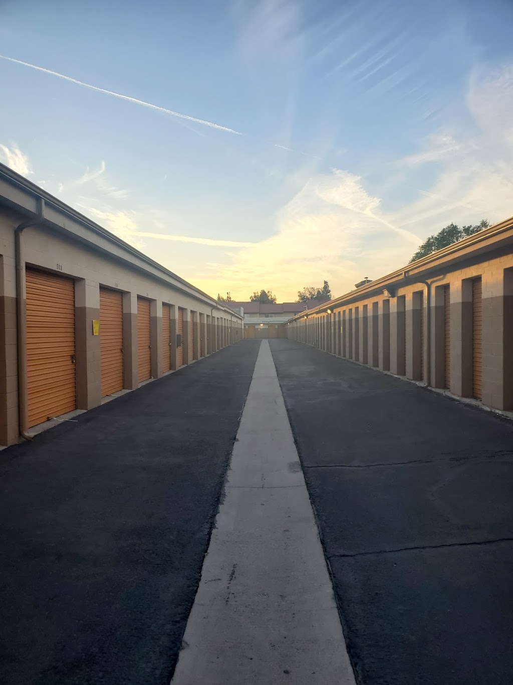 Fast & EZ Self Storage | 8448 Cypress Ave, Fontana, CA 92335, USA | Phone: (909) 350-8028