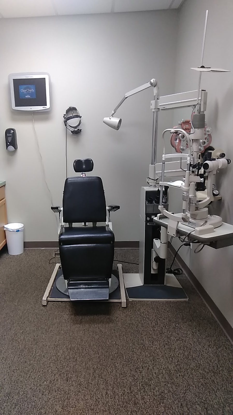 Advanced Eye Care of Winfield | 102 Eagle Bluff Heights, Winfield, MO 63389, USA | Phone: (636) 668-6171