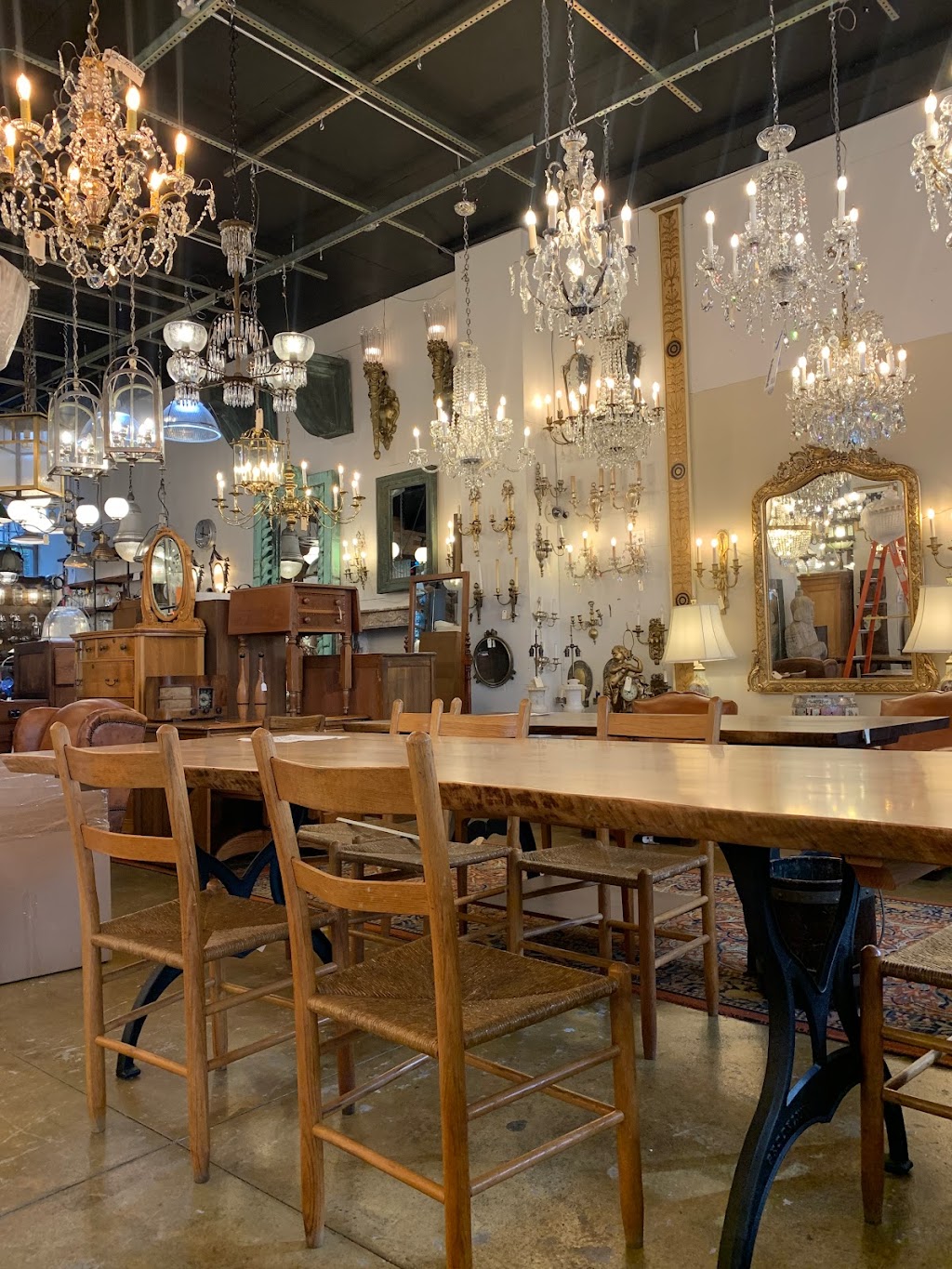 Olde Good Things Antique Store | 2420 Broadway, New York, NY 10024, USA | Phone: (212) 877-0845